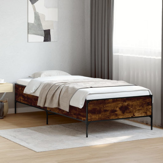 Bedframe bewerkt hout en metaal gerookt eikenkleurig 75x190 cm