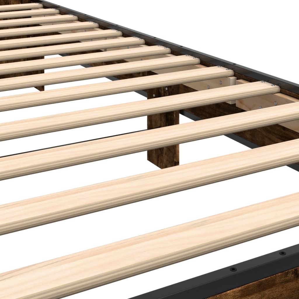 Bedframe bewerkt hout en metaal gerookt eikenkleurig 75x190 cm