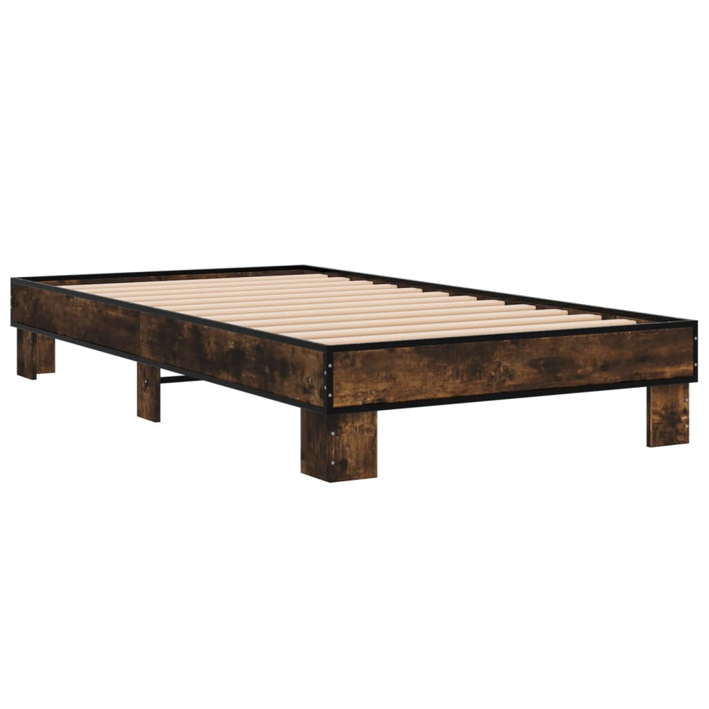 Bedframe bewerkt hout en metaal gerookt eikenkleurig 75x190 cm